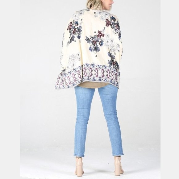 Nostalgia Floral Cardigan Kimono • Beige • Short Sleeve • Loose Fit • Open Front - Picture 4 of 4